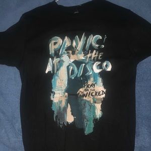 PANIC AT THE DISCO-PRAY FOR THE WICKED tee
